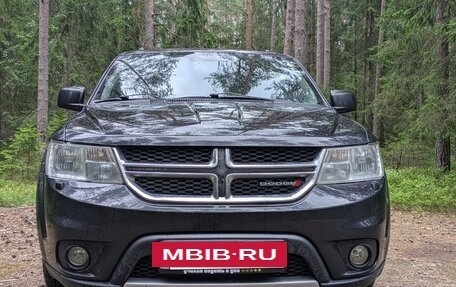 Dodge Journey I, 2012 год, 1 500 000 рублей, 2 фотография