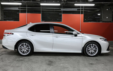 Toyota Camry, 2021 год, 2 849 000 рублей, 4 фотография