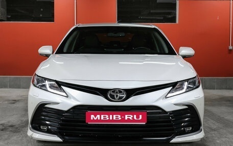 Toyota Camry, 2021 год, 2 849 000 рублей, 2 фотография