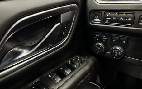 Chevrolet Tahoe IV, 2021 год, 7 949 000 рублей, 21 фотография