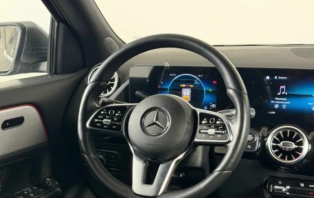 Mercedes-Benz GLA, 2020 год, 2 499 000 рублей, 17 фотография