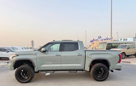 Toyota Tundra, 2025 год, 6 940 000 рублей, 4 фотография