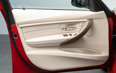 BMW 3 серия, 2012 год, 2 050 000 рублей, 11 фотография