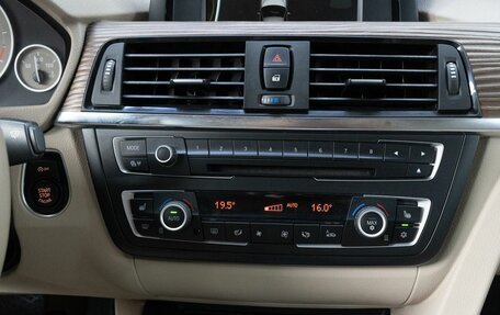 BMW 3 серия, 2012 год, 2 050 000 рублей, 21 фотография
