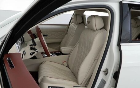 Bentley Flying Spur II, 2014 год, 9 500 000 рублей, 15 фотография