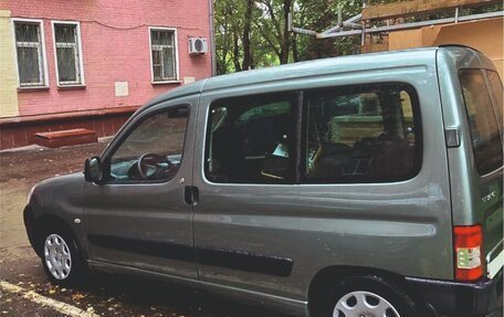 Peugeot Partner II рестайлинг 2, 2009 год, 740 000 рублей, 2 фотография