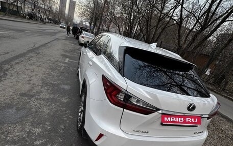 Lexus RX IV рестайлинг, 2015 год, 2 800 000 рублей, 21 фотография