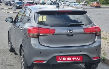 KIA Rio III рестайлинг, 2017 год, 990 000 рублей, 16 фотография