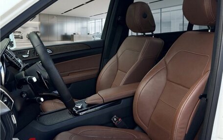 Mercedes-Benz GLS, 2018 год, 4 799 000 рублей, 10 фотография