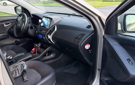 Hyundai ix35 I рестайлинг, 2011 год, 1 180 000 рублей, 23 фотография