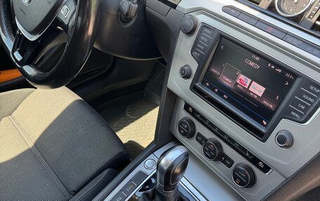 Volkswagen Passat B8 рестайлинг, 2017 год, 2 520 000 рублей, 10 фотография