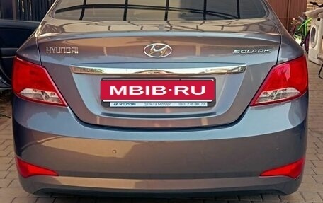 Hyundai Solaris II рестайлинг, 2015 год, 1 400 000 рублей, 2 фотография