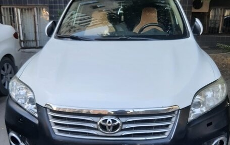 Toyota RAV4, 2012 год, 1 000 000 рублей, 3 фотография