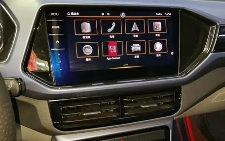 Volkswagen T-Cross I, 2021 год, 1 166 200 рублей, 13 фотография