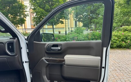 GMC Sierra, 2021 год, 5 500 000 рублей, 11 фотография