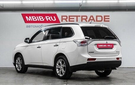 Mitsubishi Outlander III рестайлинг 3, 2012 год, 1 300 000 рублей, 7 фотография