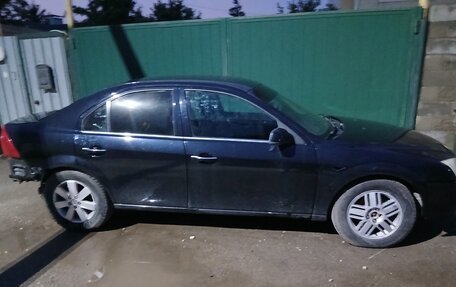 Ford Mondeo III, 2006 год, 245 000 рублей, 2 фотография