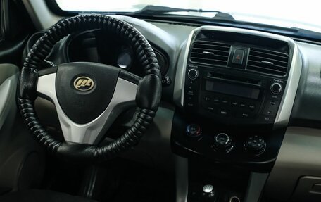 Lifan X60 I рестайлинг, 2012 год, 326 000 рублей, 11 фотография