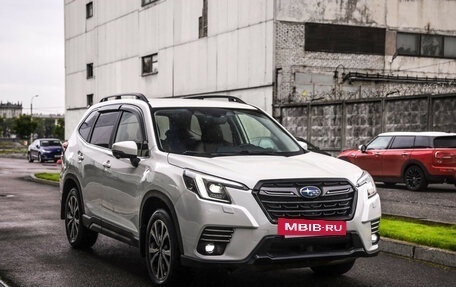 Subaru Forester, 2024 год, 4 349 000 рублей, 6 фотография