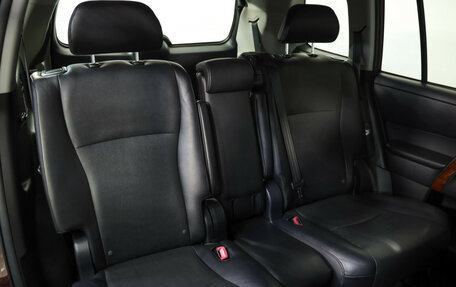 Toyota Highlander III, 2011 год, 1 899 000 рублей, 24 фотография