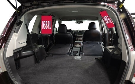 Toyota Highlander III, 2011 год, 1 899 000 рублей, 29 фотография