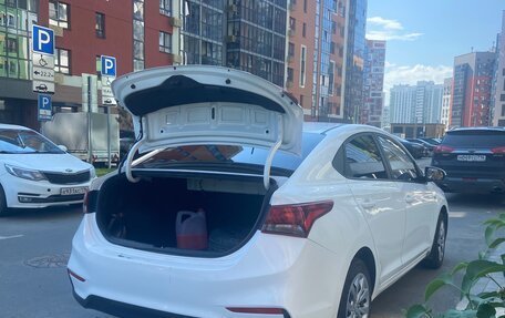 Hyundai Solaris II рестайлинг, 2019 год, 990 000 рублей, 8 фотография