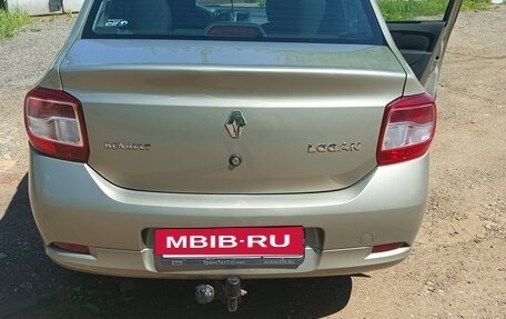 Renault Logan II, 2016 год, 800 000 рублей, 7 фотография