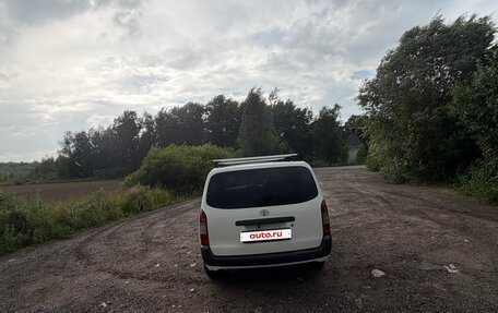 Toyota Probox I, 2003 год, 749 999 рублей, 8 фотография