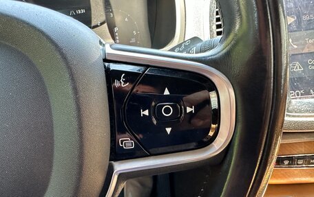 Volvo XC90 II рестайлинг, 2017 год, 3 330 000 рублей, 26 фотография