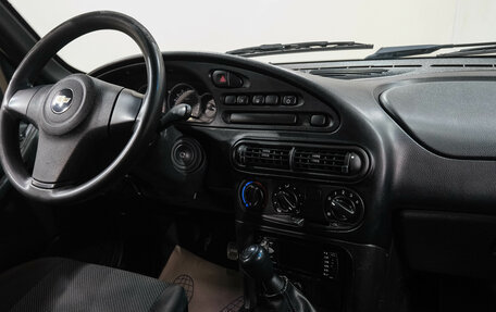 Chevrolet Niva I рестайлинг, 2018 год, 559 000 рублей, 20 фотография