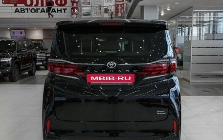 Toyota Alphard, 2026 год, 13 646 850 рублей, 5 фотография