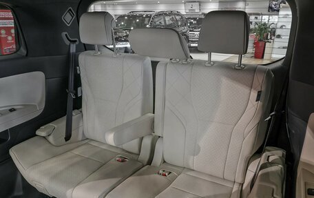 Toyota Alphard, 2026 год, 13 646 850 рублей, 18 фотография