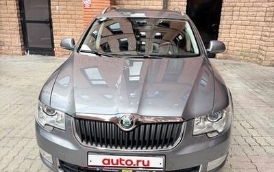 Skoda Superb III рестайлинг, 2011 год, 1 800 000 рублей, 1 фотография