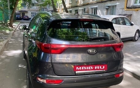 KIA Sportage IV рестайлинг, 2017 год, 1 940 000 рублей, 2 фотография