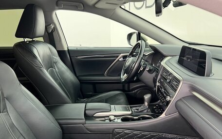 Lexus RX IV рестайлинг, 2019 год, 4 300 000 рублей, 14 фотография