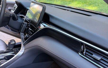 Toyota Camry, 2023 год, 4 200 000 рублей, 8 фотография