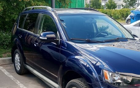 Mitsubishi Outlander III рестайлинг 3, 2011 год, 868 000 рублей, 9 фотография