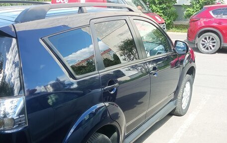 Mitsubishi Outlander III рестайлинг 3, 2011 год, 868 000 рублей, 10 фотография