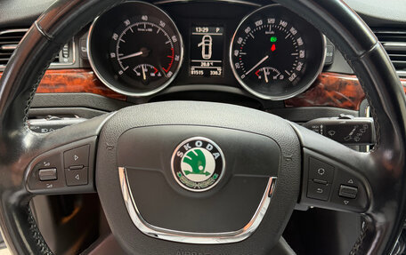 Skoda Superb III рестайлинг, 2011 год, 1 800 000 рублей, 6 фотография