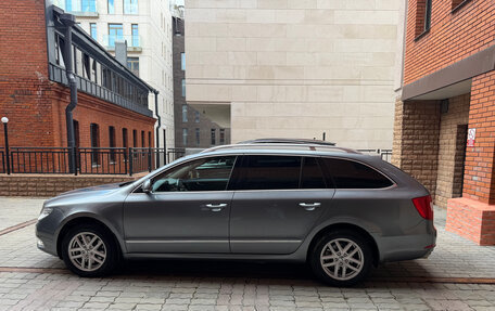Skoda Superb III рестайлинг, 2011 год, 1 800 000 рублей, 11 фотография