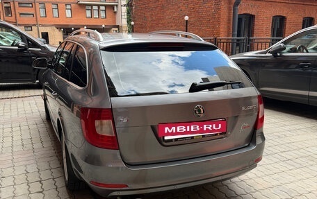Skoda Superb III рестайлинг, 2011 год, 1 800 000 рублей, 12 фотография