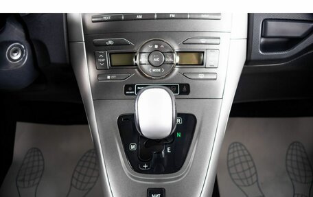 Toyota Auris II, 2007 год, 999 000 рублей, 4 фотография