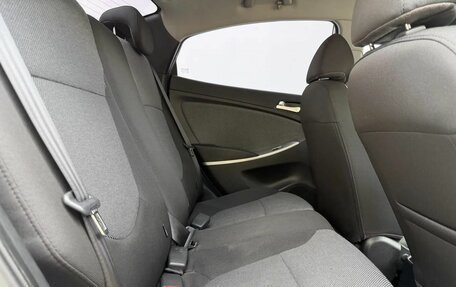 Hyundai Solaris II рестайлинг, 2013 год, 872 300 рублей, 11 фотография
