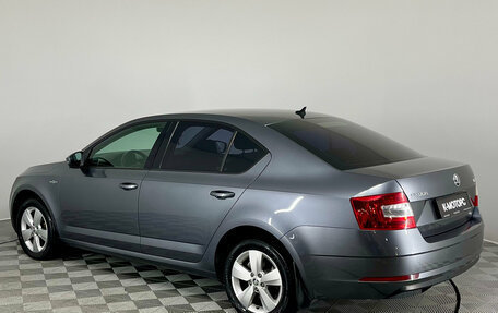 Skoda Octavia, 2018 год, 1 890 000 рублей, 8 фотография