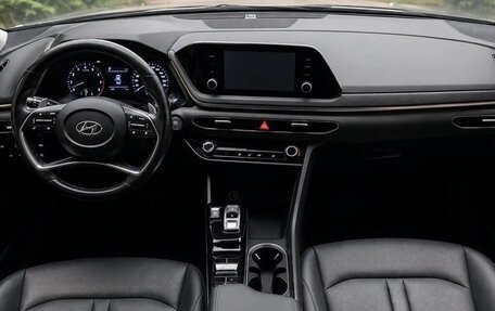 Hyundai Sonata VIII, 2019 год, 1 660 000 рублей, 10 фотография