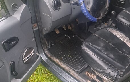 Renault Logan I, 2009 год, 290 000 рублей, 3 фотография