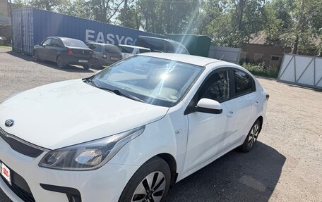 KIA Rio IV, 2018 год, 1 300 000 рублей, 3 фотография