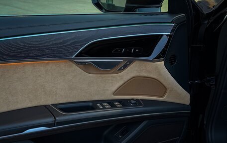 Audi A8, 2019 год, 6 299 000 рублей, 25 фотография