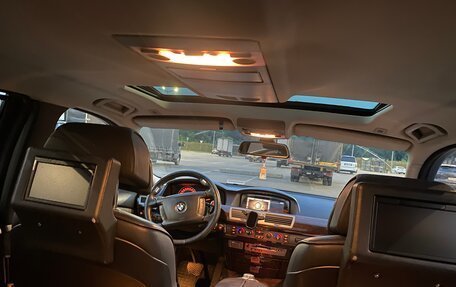 BMW 7 серия, 2003 год, 1 350 000 рублей, 17 фотография