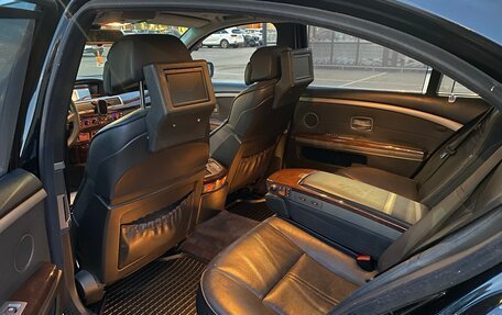 BMW 7 серия, 2003 год, 1 350 000 рублей, 14 фотография